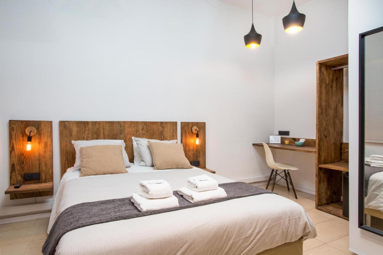 Casa Maca Guest House Barcellona Esterno foto