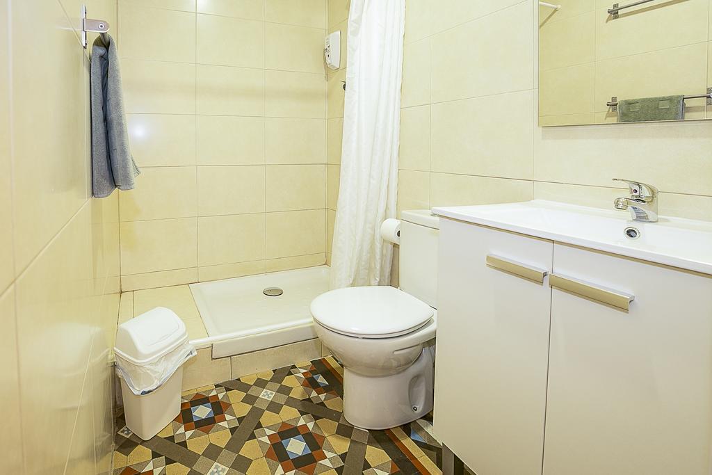 Casa Maca Guest House Barcellona Esterno foto