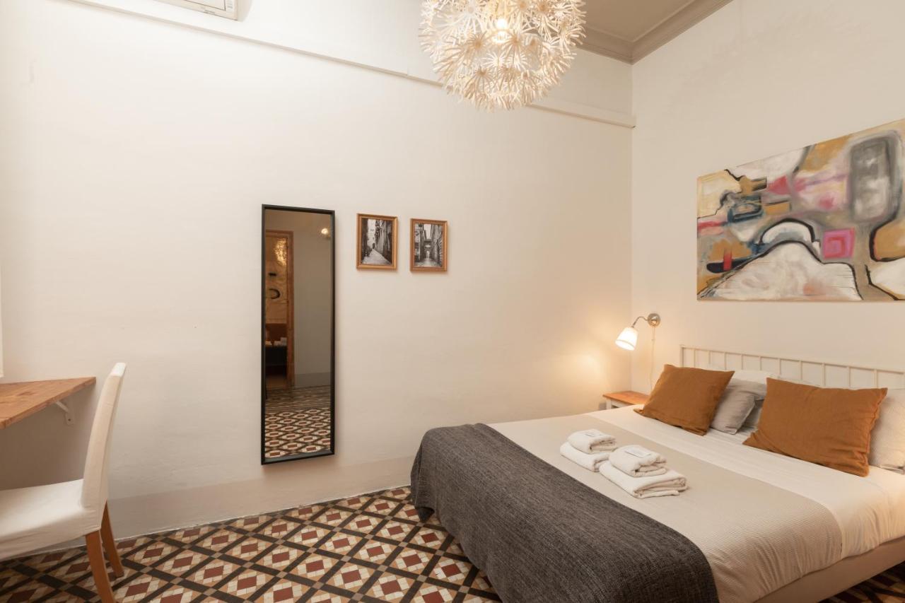Casa Maca Guest House Barcellona Esterno foto